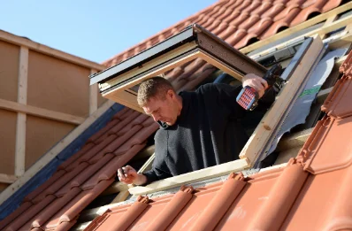 Pose de fenêtres de toit Velux à Démuin